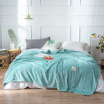 Striped Plush Throw Blanket - Soft Microfibre Polyester Fleece