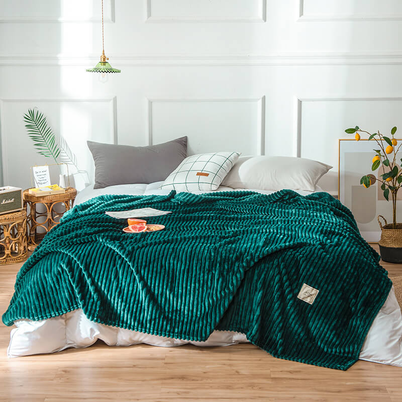 Striped Plush Throw Blanket - Soft Microfibre Polyester Fleece