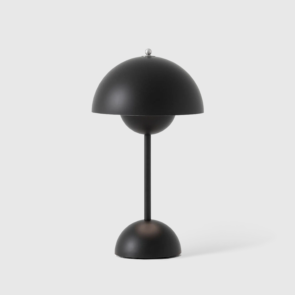 Cordless Table Lamp With Adjustable Light