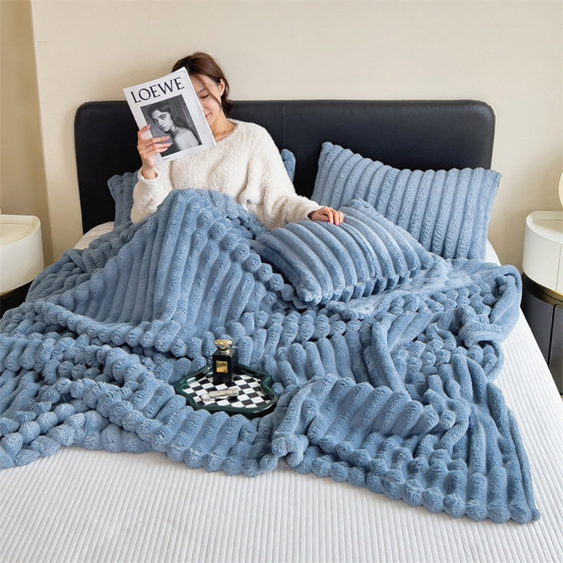 Faux Rabbit Fur Throw Blanket - Double-Sided Plush Bed Cover
