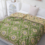 Reversible Cotton Gauze Blanket - Floral Boho Design with Tassels