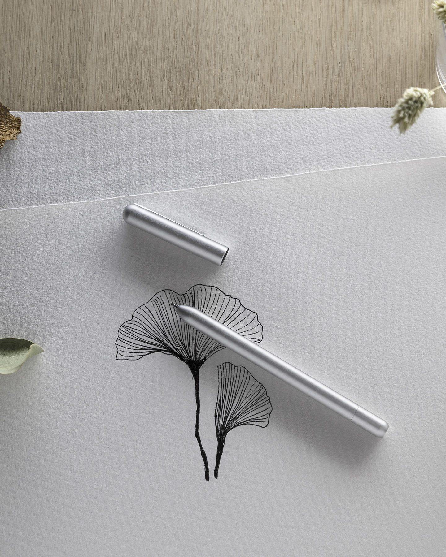 Dual-Purpose Fineliner and Stylus Pen for Everyday Use