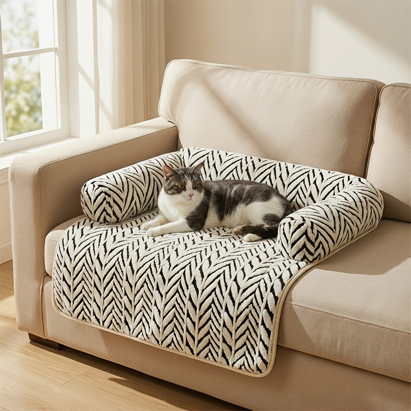 Plush Pet Bed With Raised Edge and Non-Slip Base