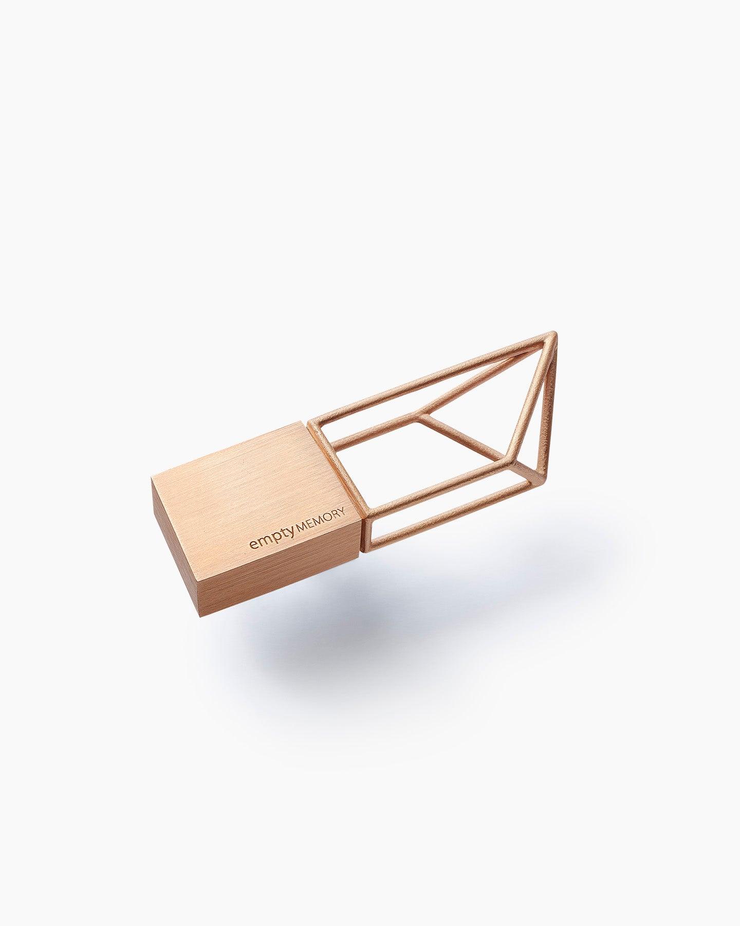 EMPTY MEMORY STRUCTURE Pen Drive for Everyday Practical Use