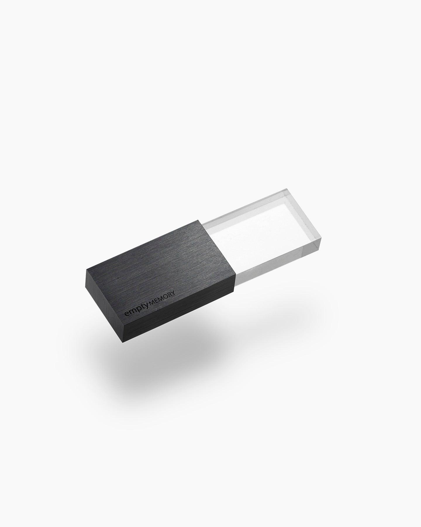 EMPTY MEMORY TRANSPARENCY Pen Drive for Everyday Practical Use