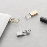 EMPTY MEMORY TRANSPARENCY Pen Drive for Everyday Practical Use