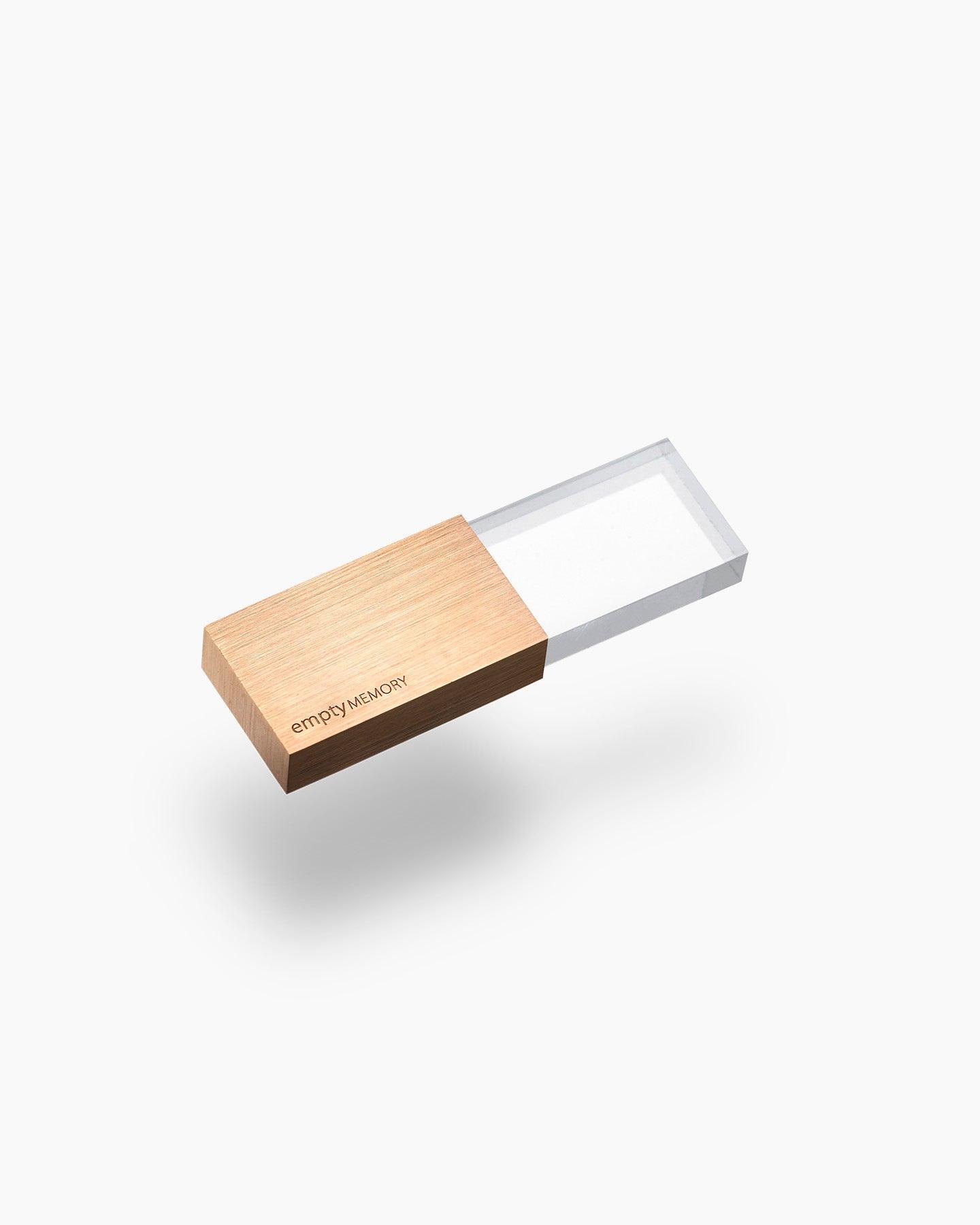 EMPTY MEMORY TRANSPARENCY Pen Drive for Everyday Practical Use