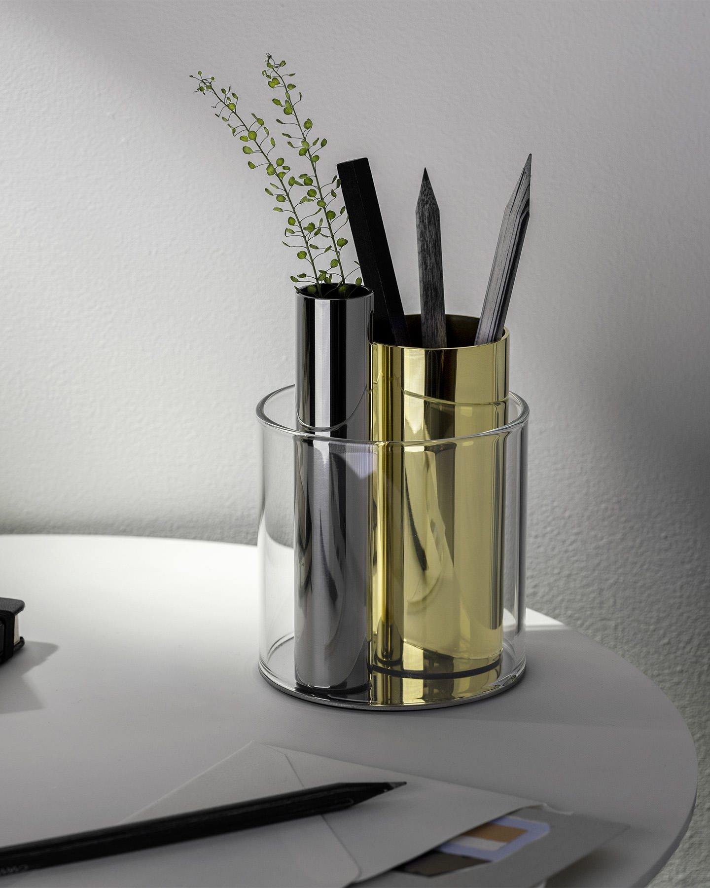 Magnetic Desk Organiser for Everyday Office Storage