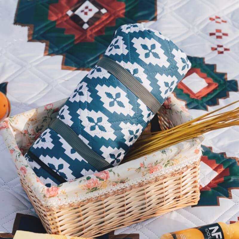 Waterproof Quilted Picnic Blanket with Straps